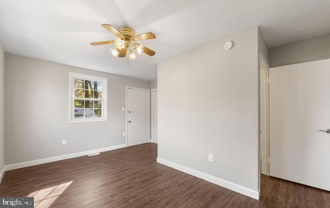 4906 Winthrop Street photo 9