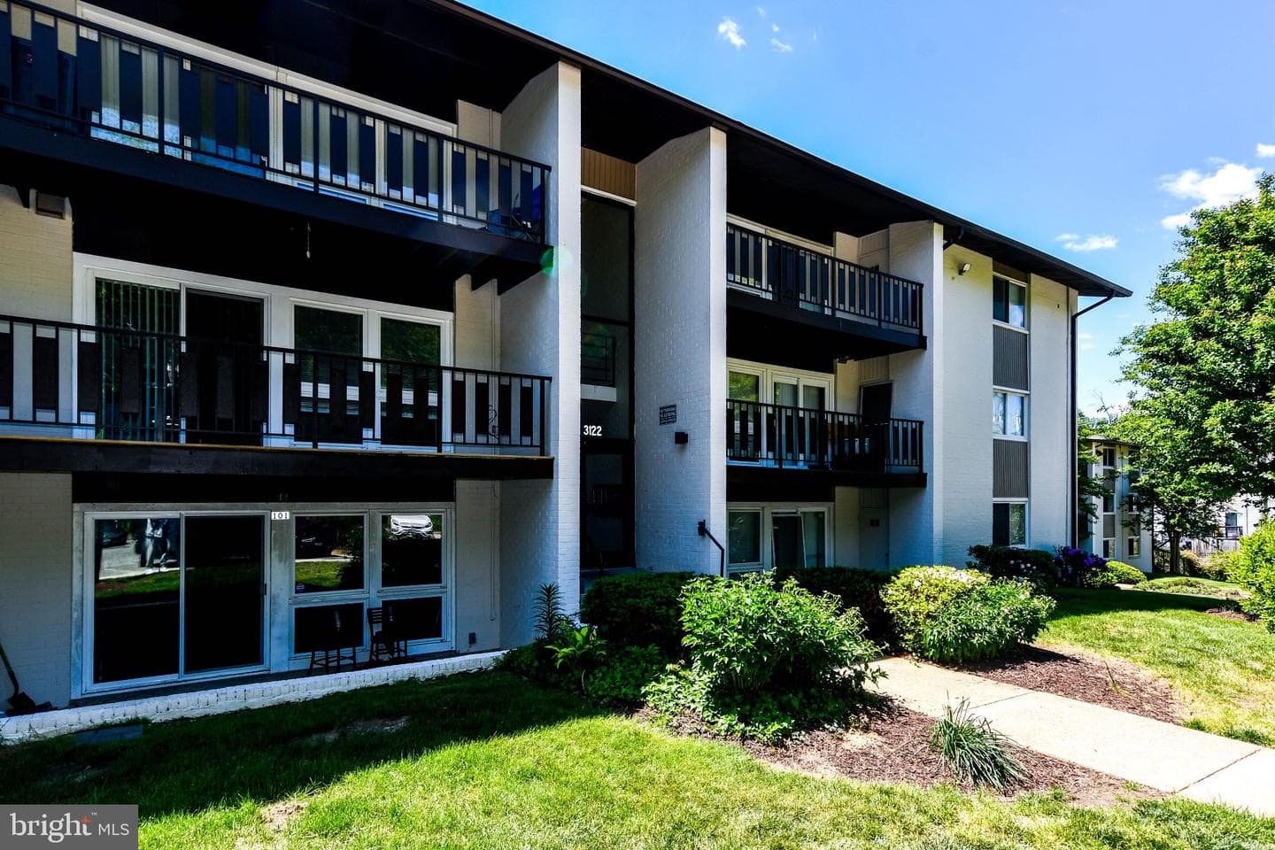 3122 Brinkley Station Dr # 302 photo 1