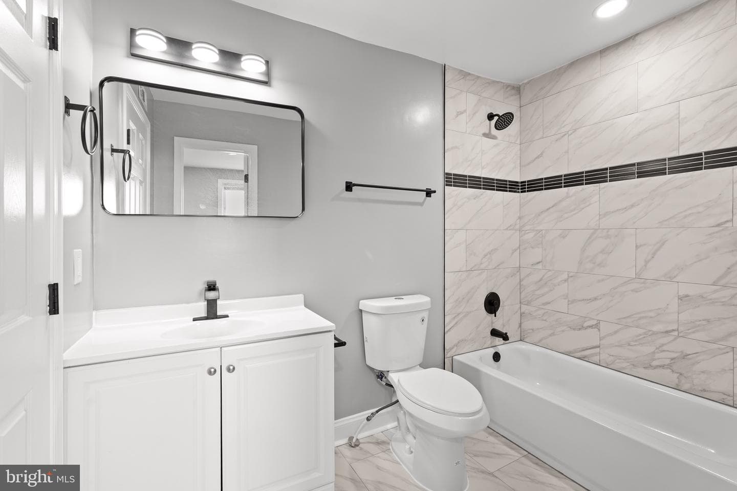 3417 Forestville Place photo 28