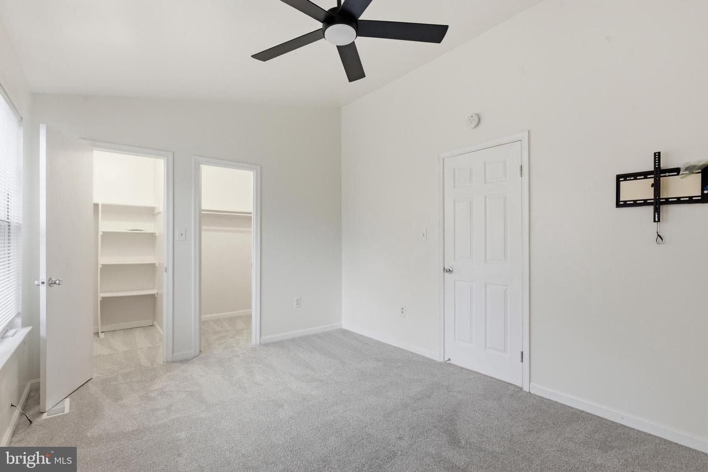14606 London Lane photo 16