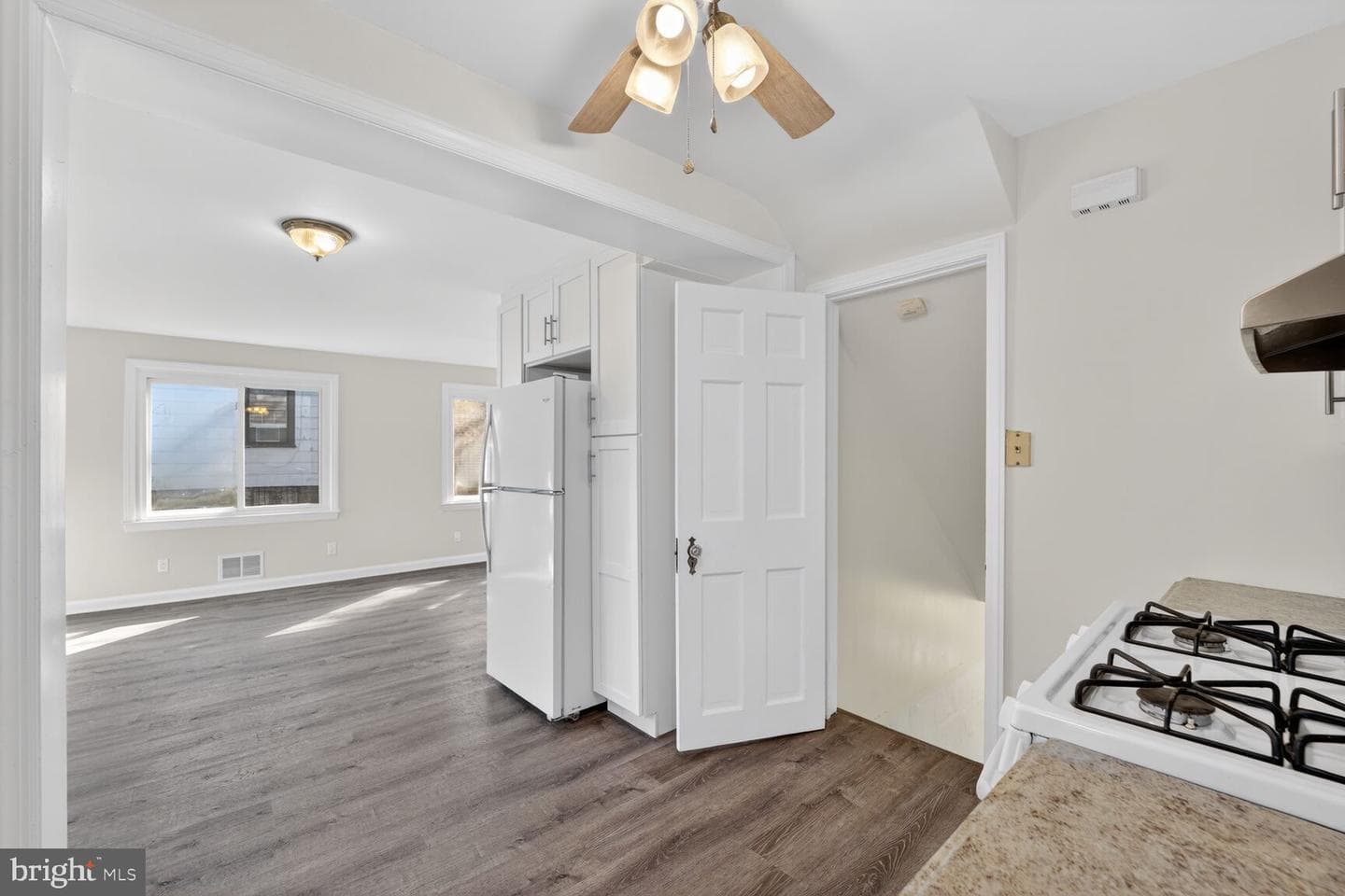 4901 Tuckerman Street photo 7