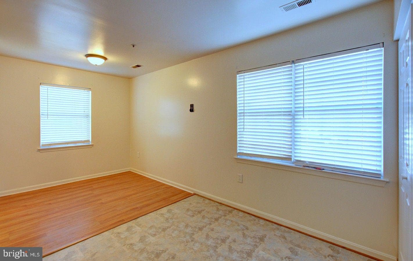 525 Red Coat Place #1021 photo 3