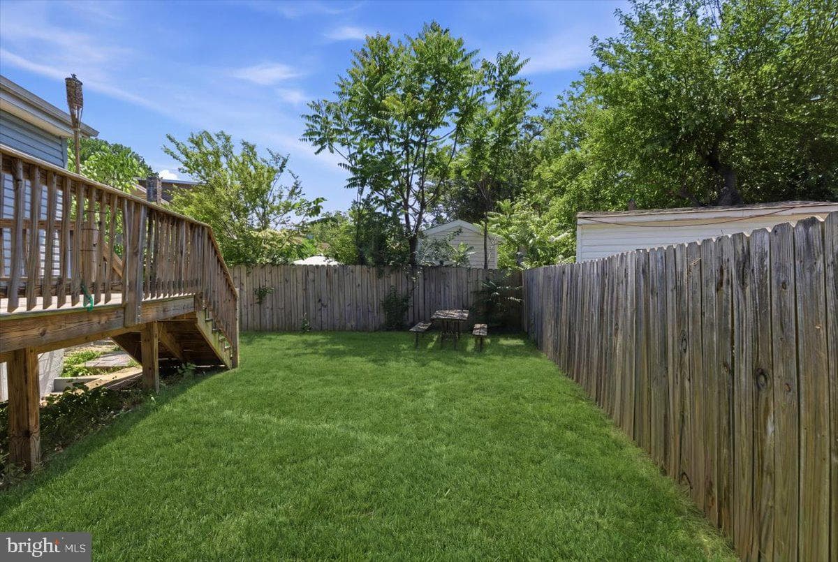 4318 Lawrence Street photo 32