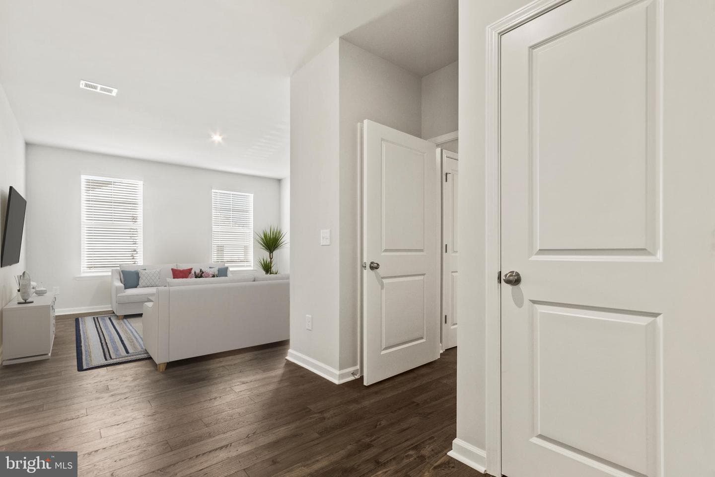 13904 Ejay Drive photo 17