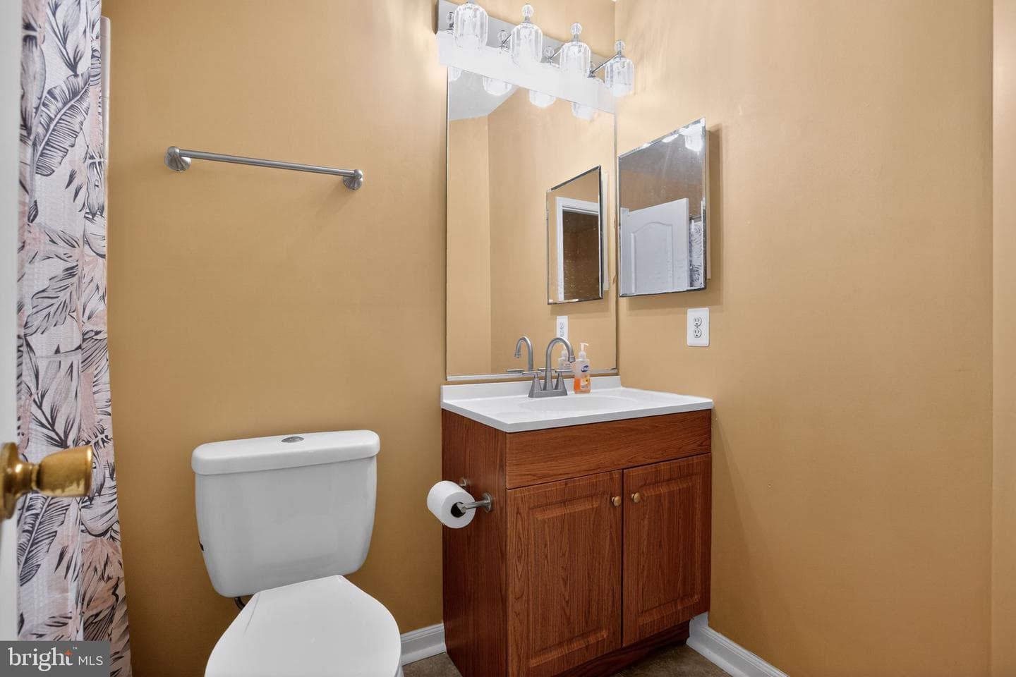 15409 Wylie Road photo 25
