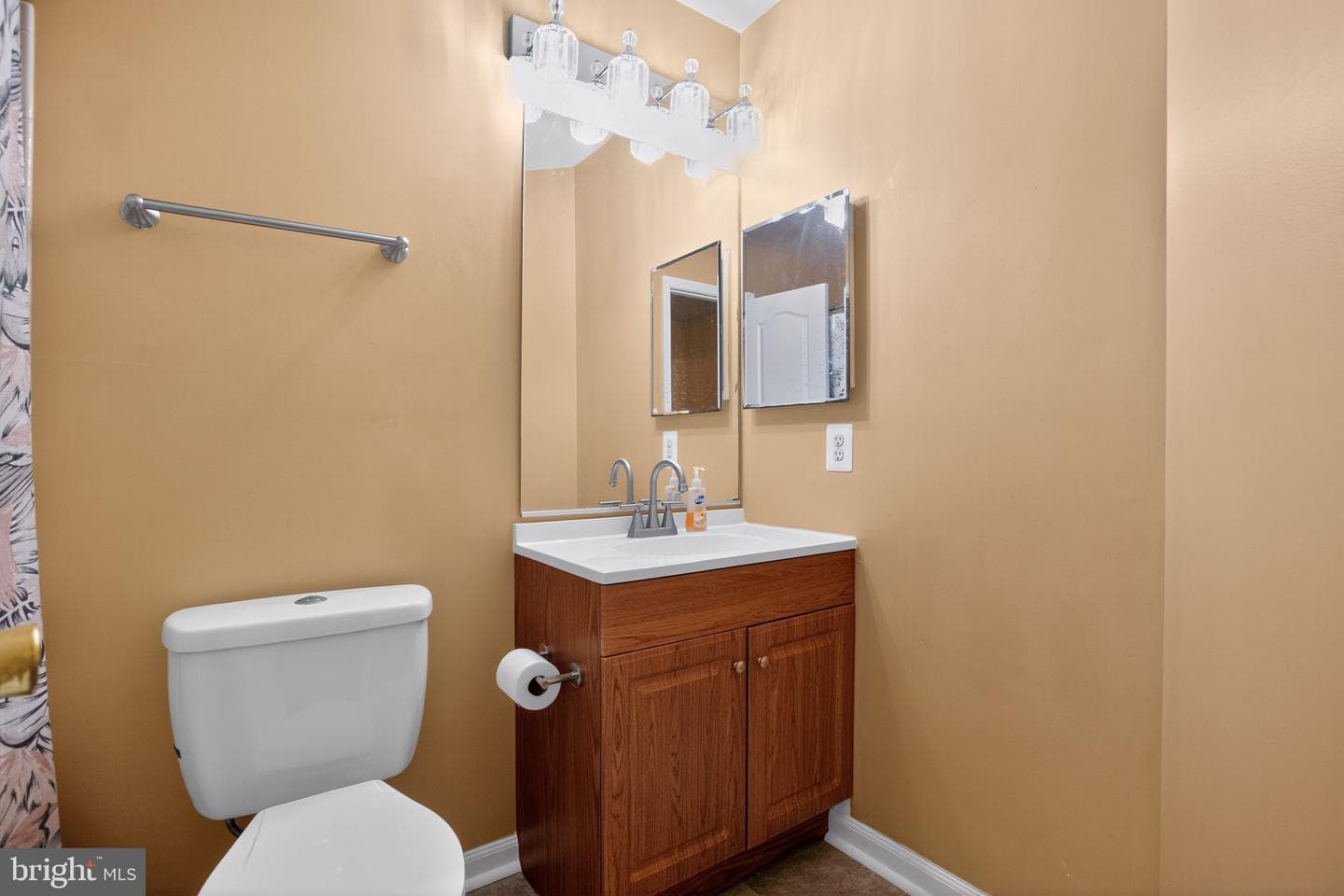 15409 Wylie Road photo 26