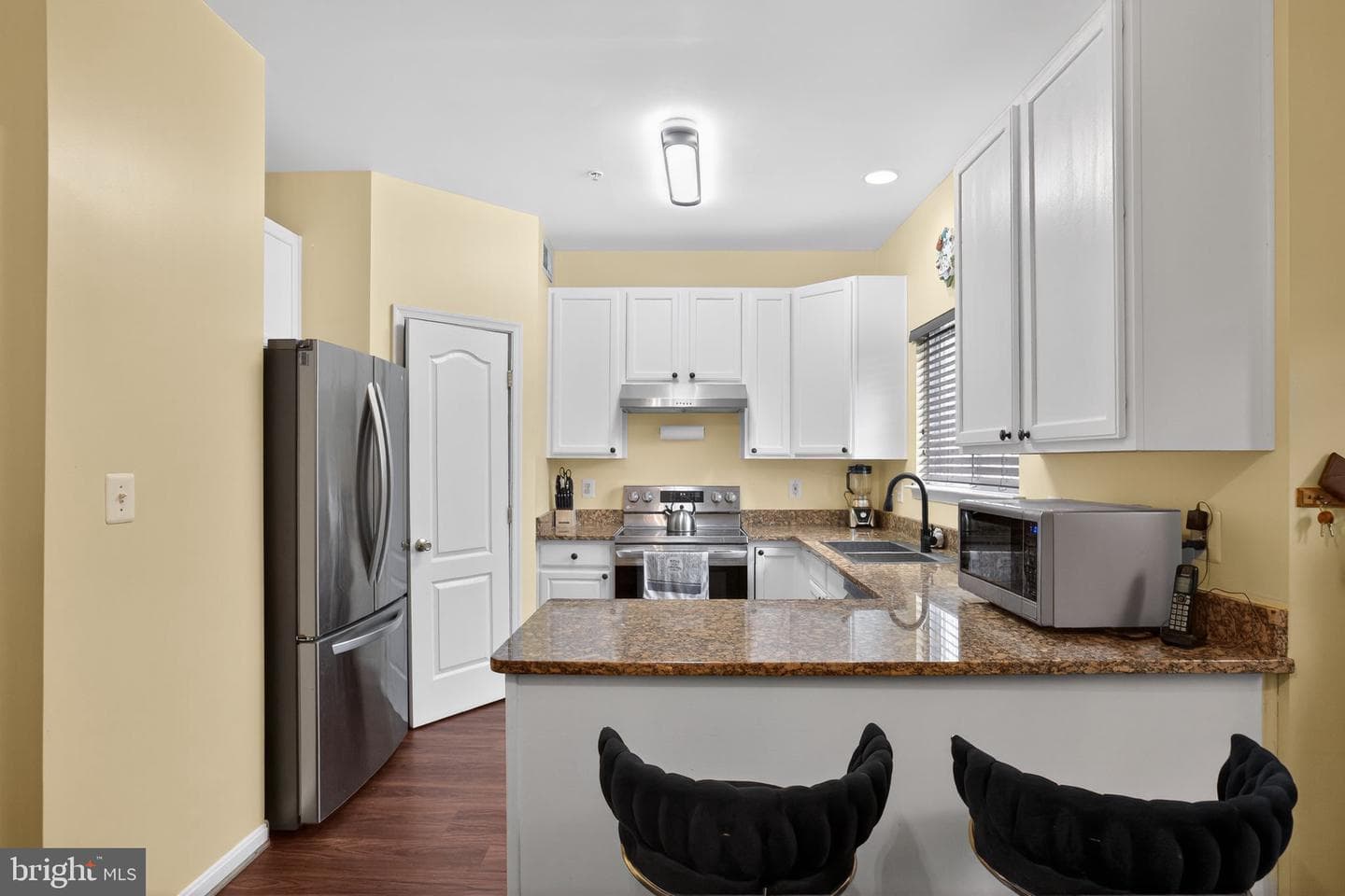 15409 Wylie Road photo 9