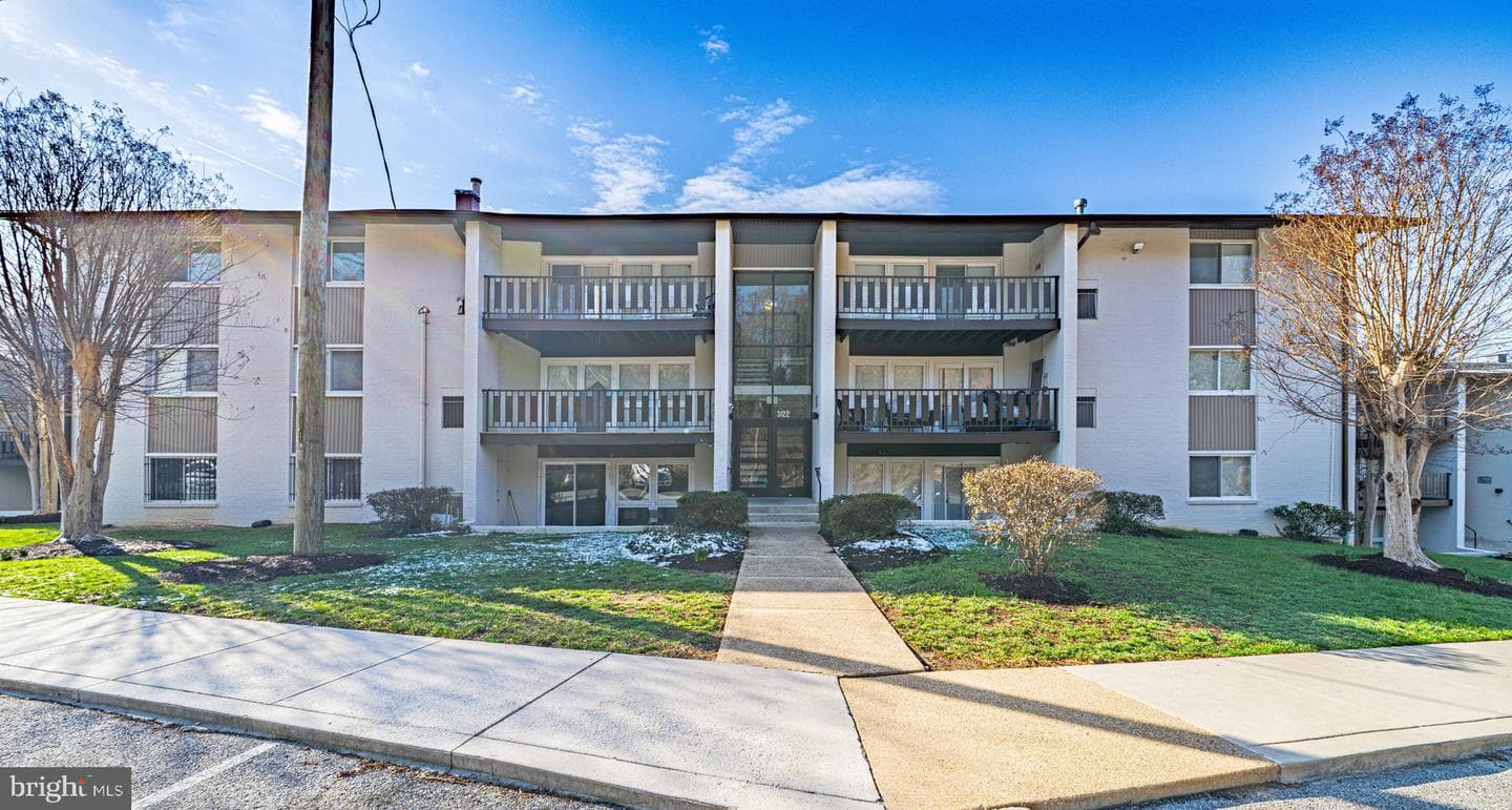 3122 Brinkley Road #102, Temple Hills