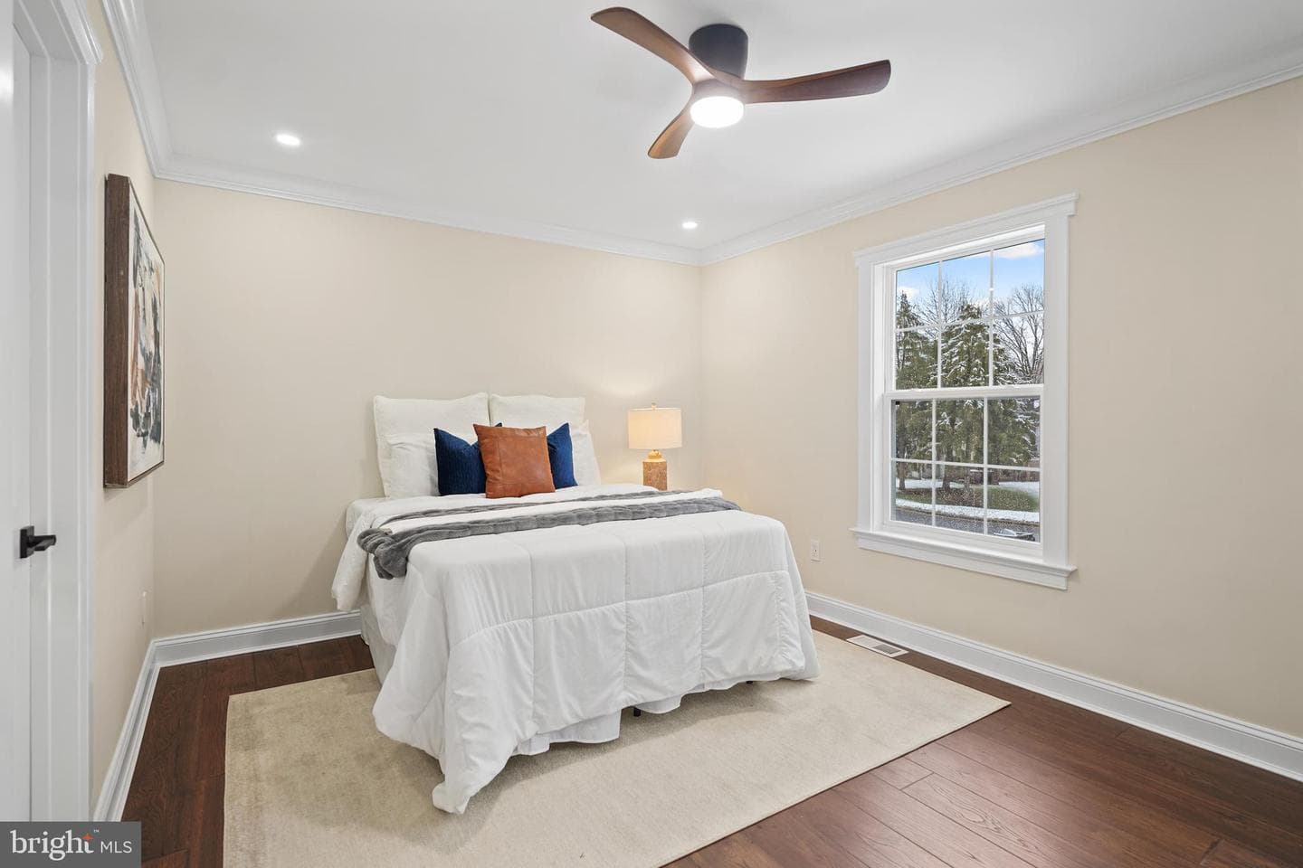 6021 Applegarth Place photo 10