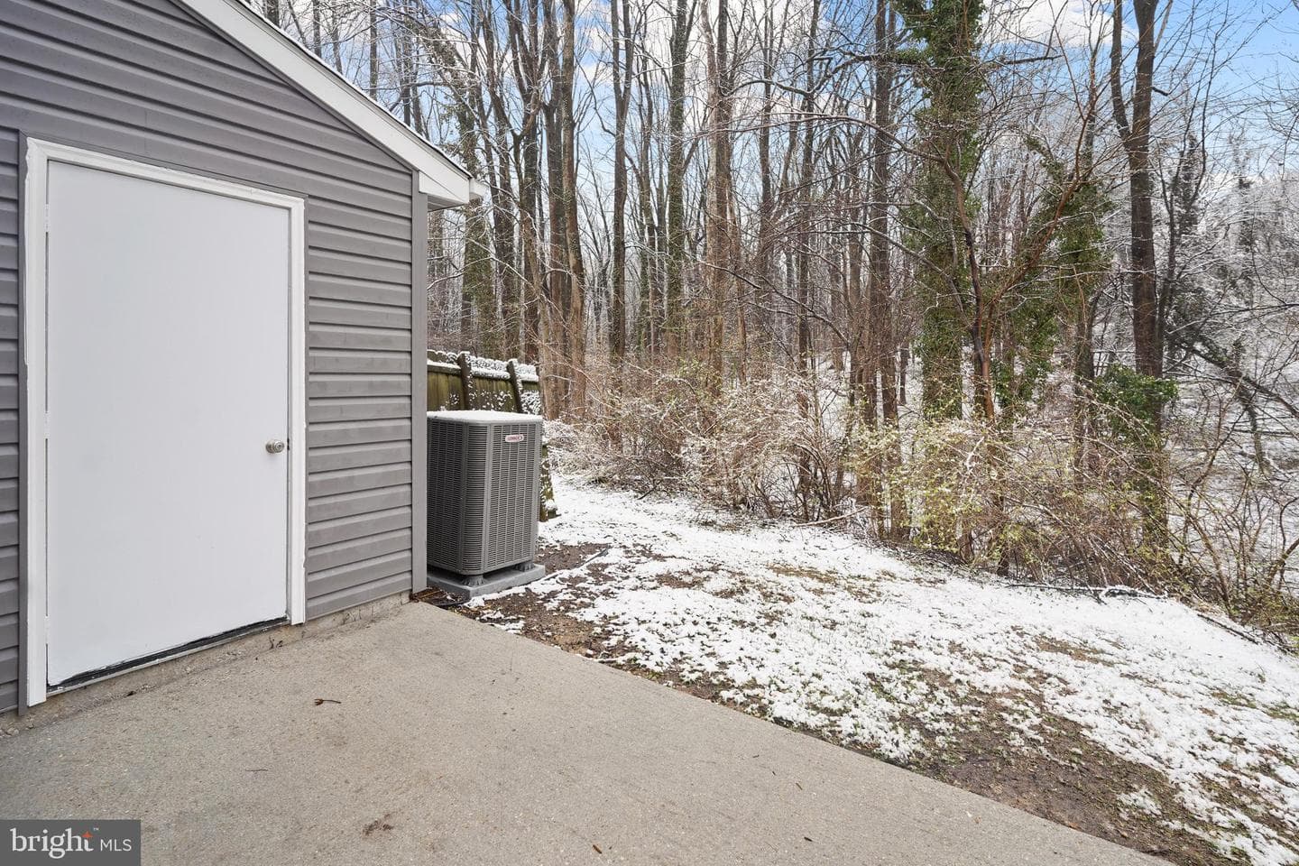 6021 Applegarth Place photo 13