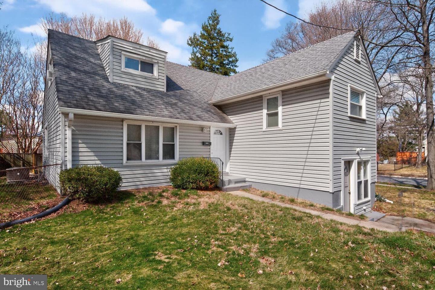 10020 51st Avenue photo 36