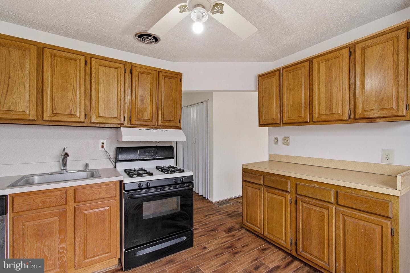 7726 Emerson Road photo 20