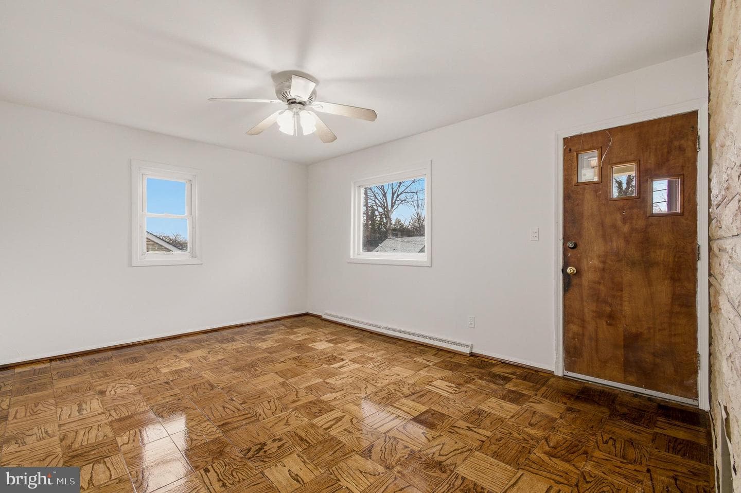 7726 Emerson Road photo 9
