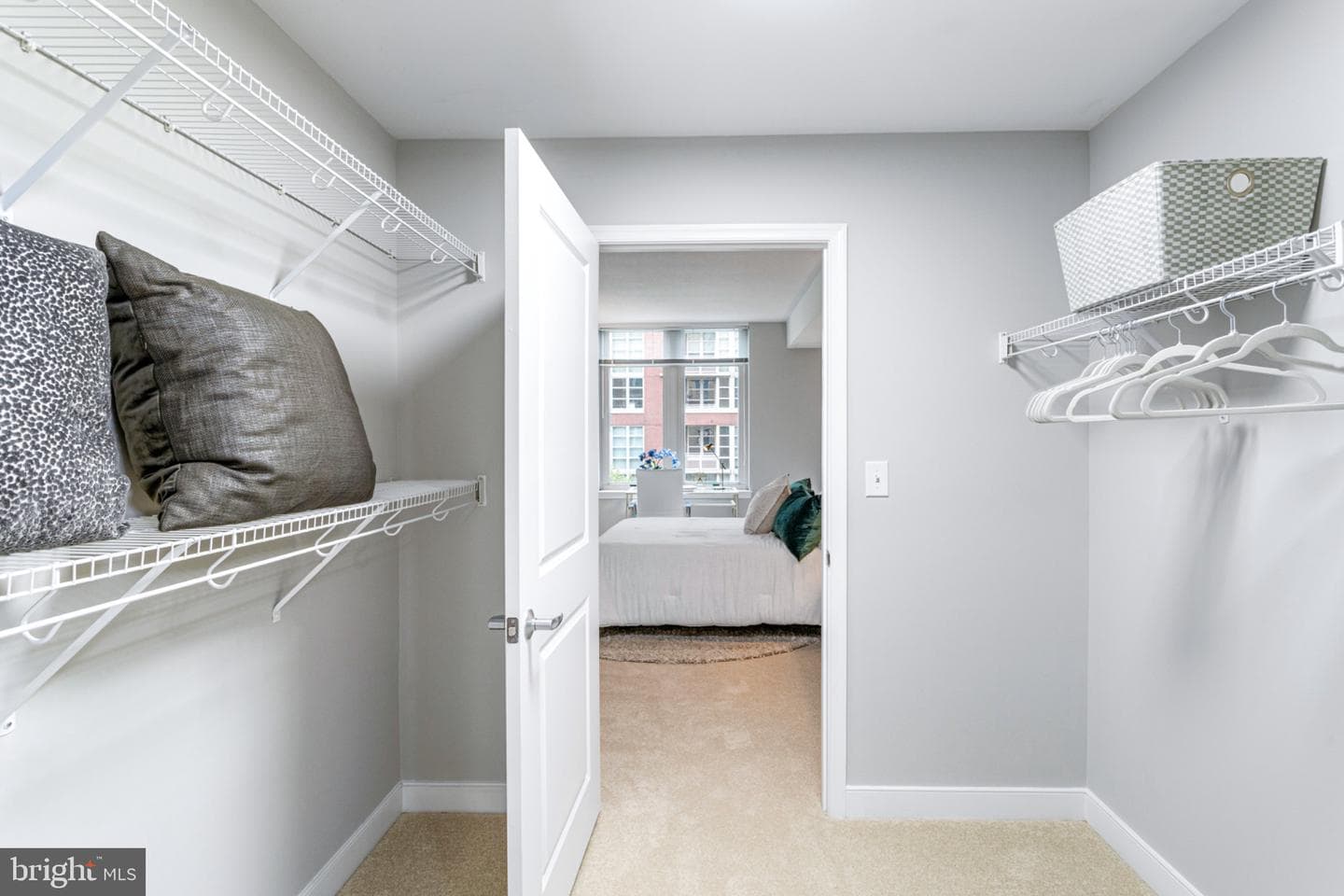 155 Potomac Passage #511 photo 36