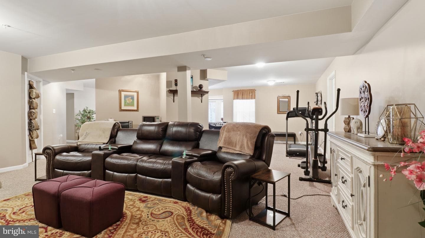 3003 Black Thorn Court photo 34