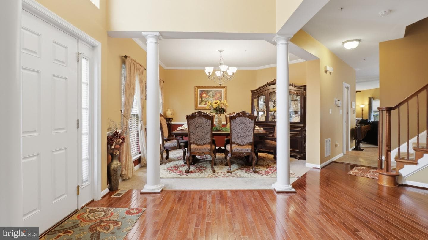 3003 Black Thorn Court photo 5