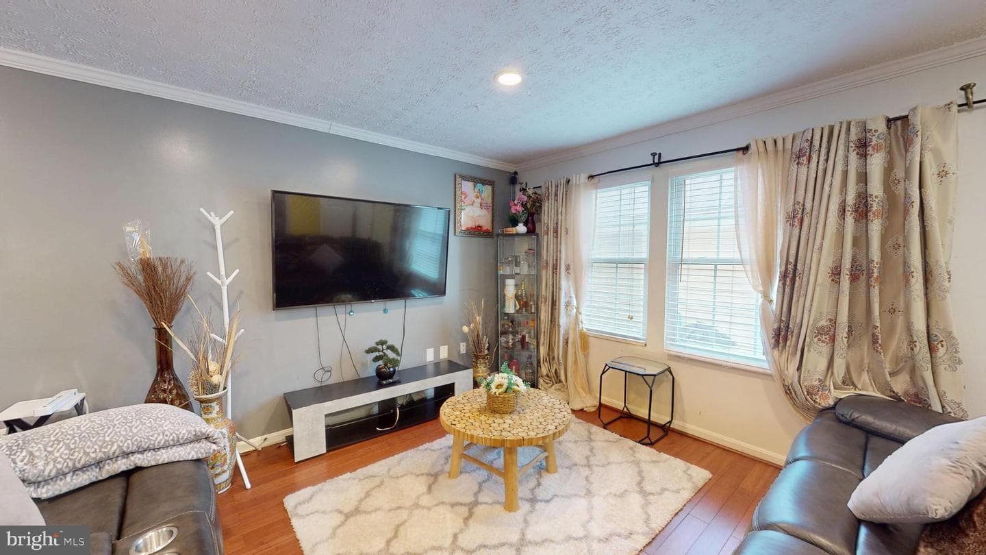 14516 Mayfair Drive photo 16