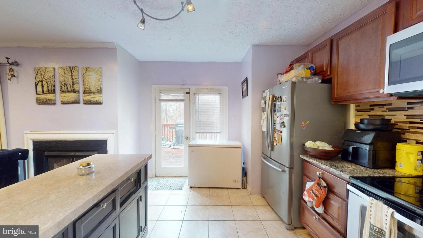 14516 Mayfair Drive photo 21