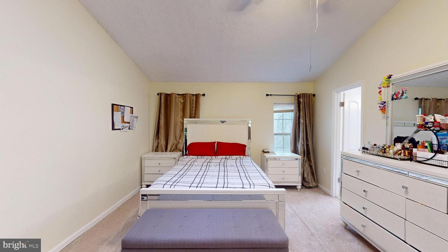 14516 Mayfair Drive photo 23
