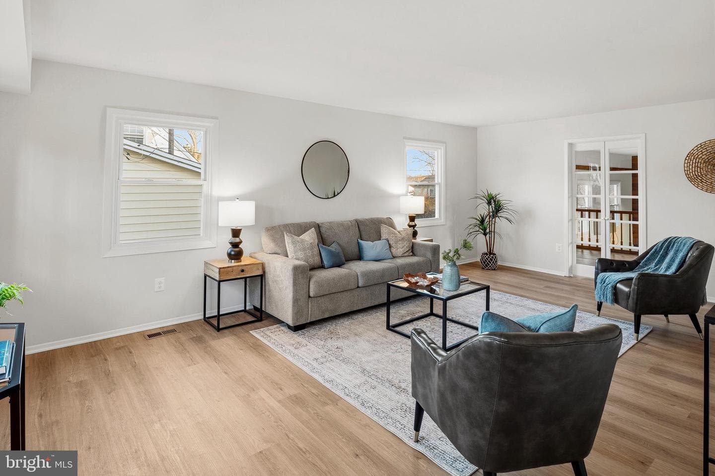 12409 Chalford Lane photo 4