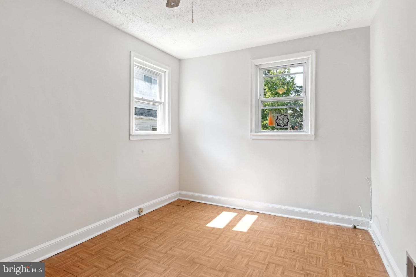 4704 68th Place photo 16