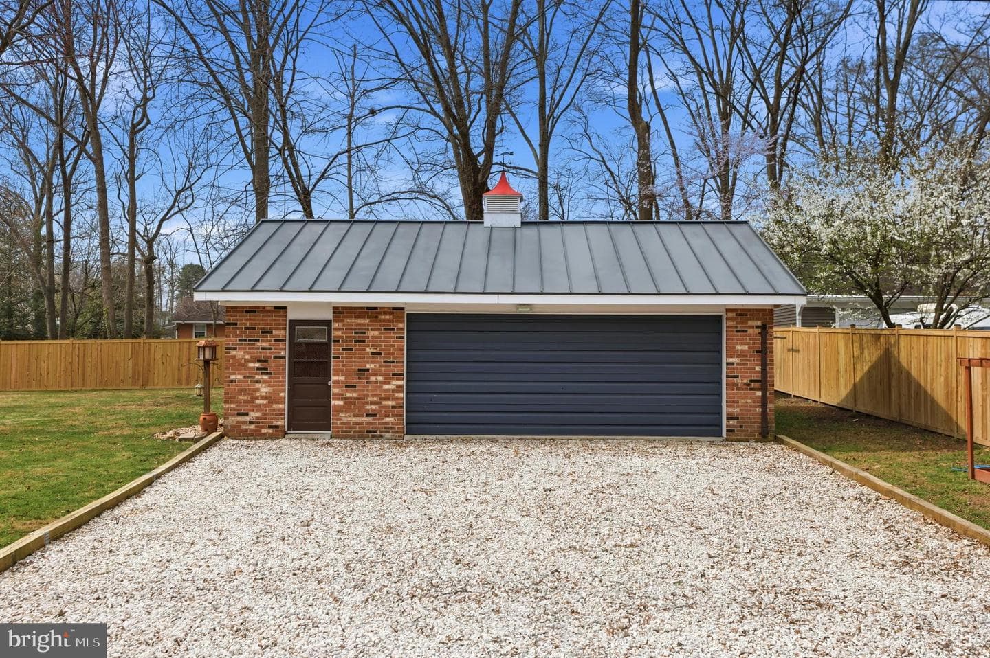 16100 Malcolm Drive photo 40
