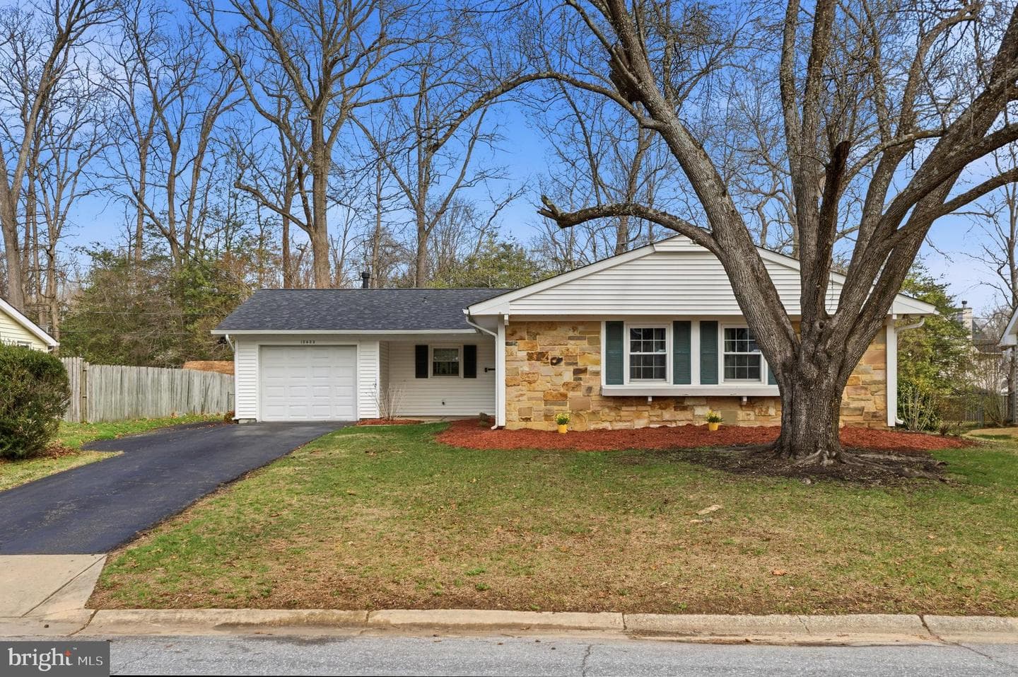 13433 Overbrook Lane photo 4