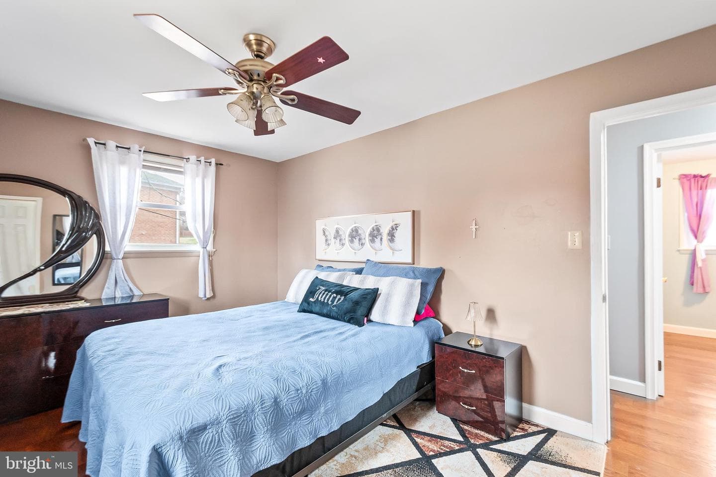 11411 Hermitt Street photo 21