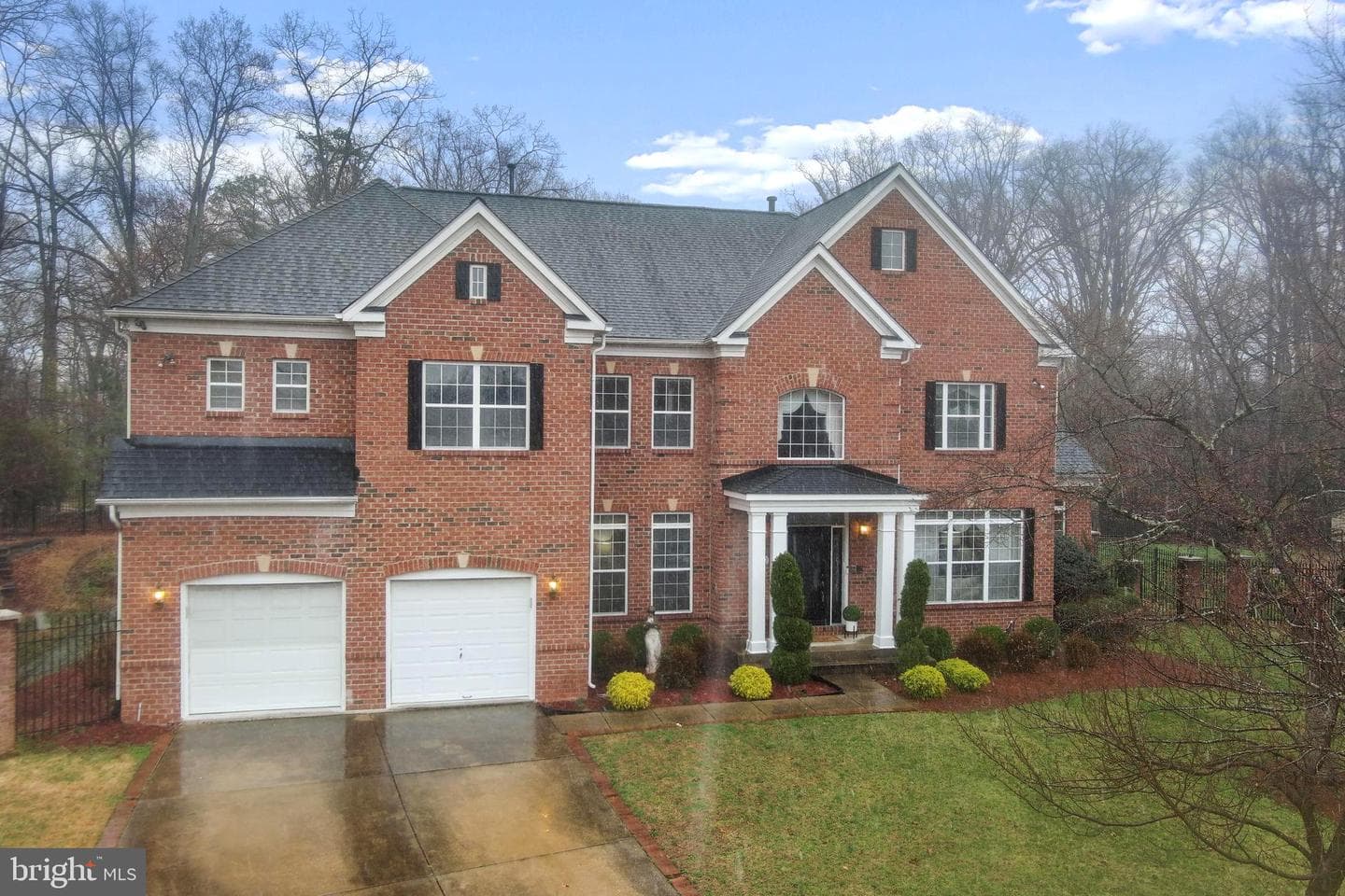 15300 Blue Willow Lane photo 1