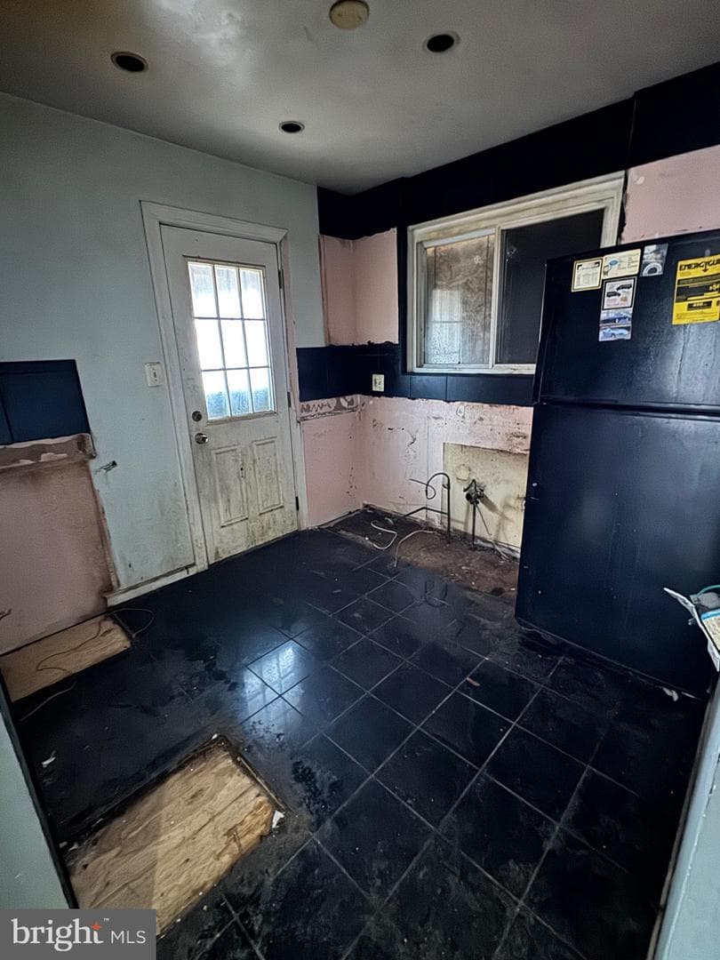 607 Hampton Drive photo 4