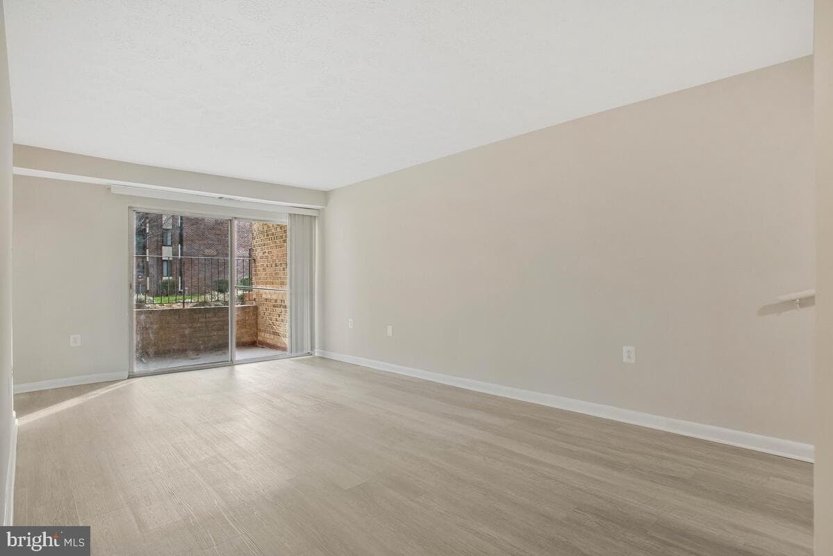 7804 Hanover Parkway #282 photo 4
