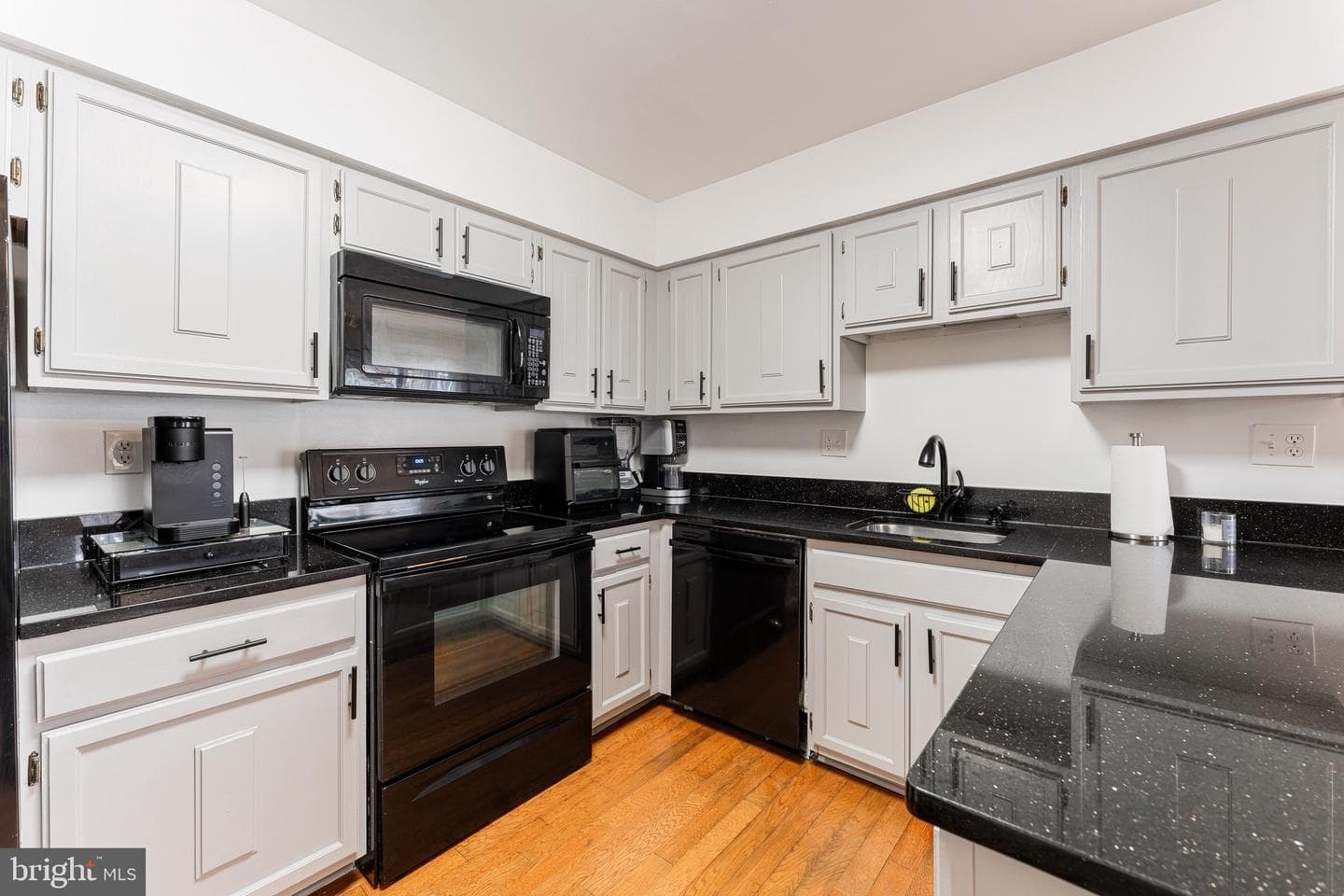 9093 Florin Way photo 10