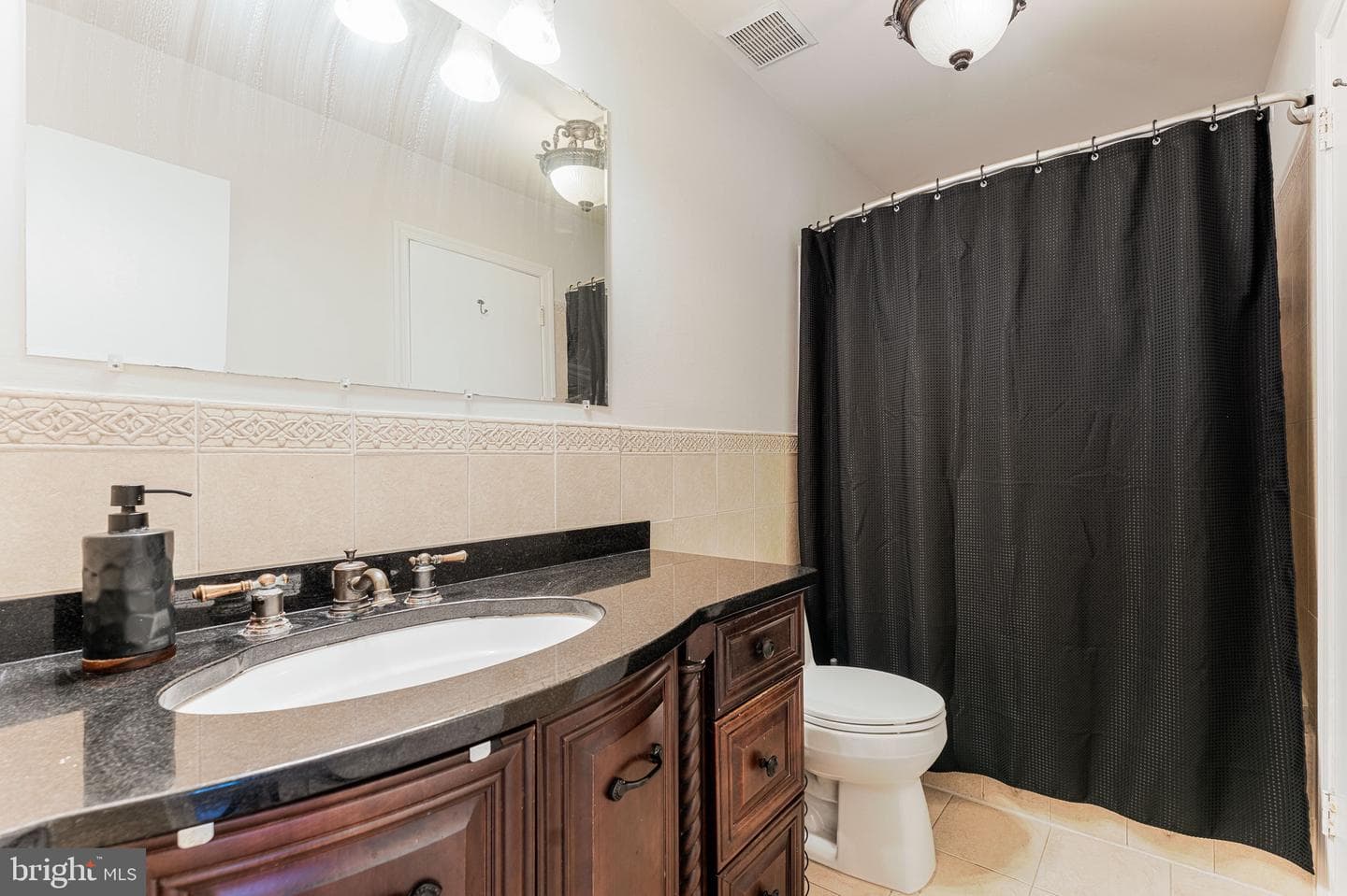 9093 Florin Way photo 14