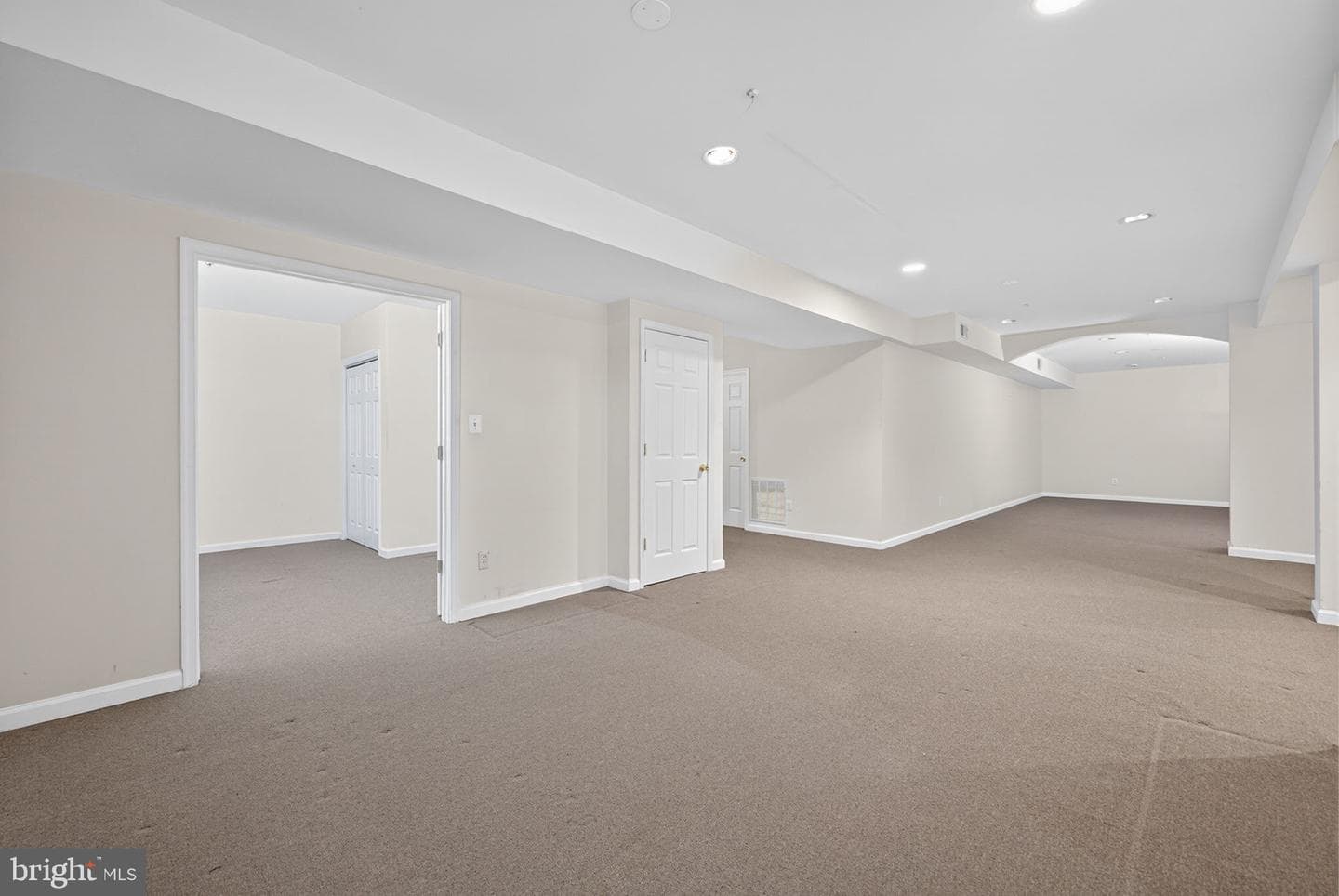 6008 Plata Street photo 43