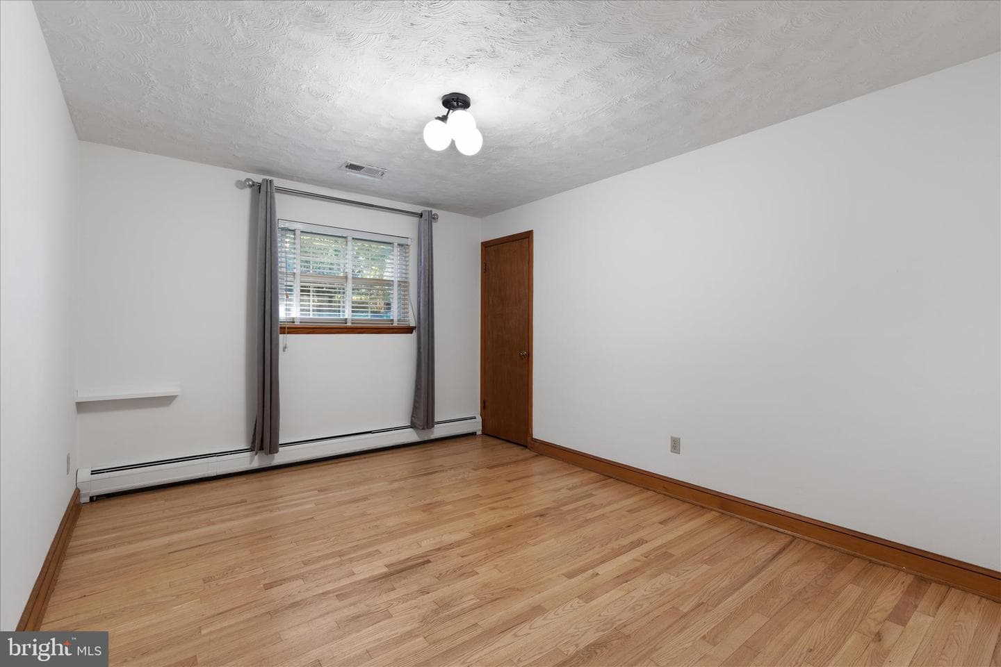 6417 Otis Street photo 13