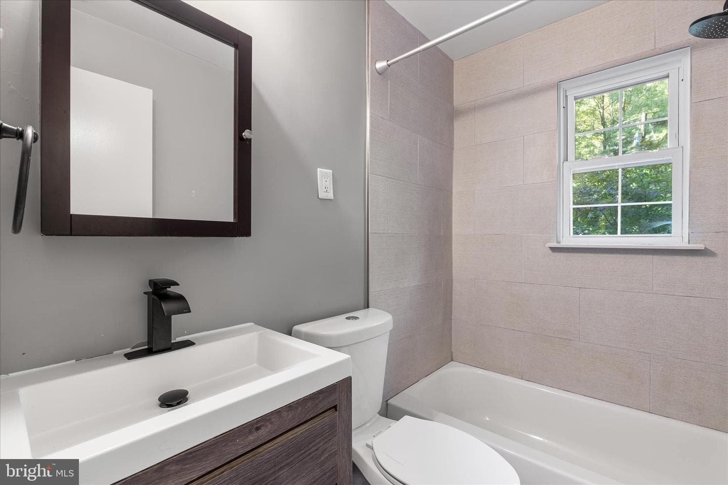 6417 Otis Street photo 17