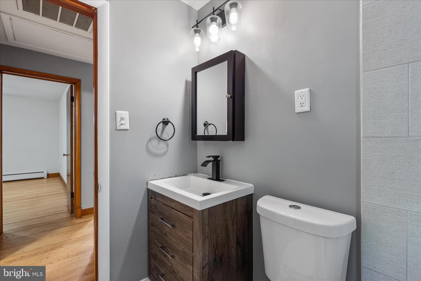 6417 Otis Street photo 18