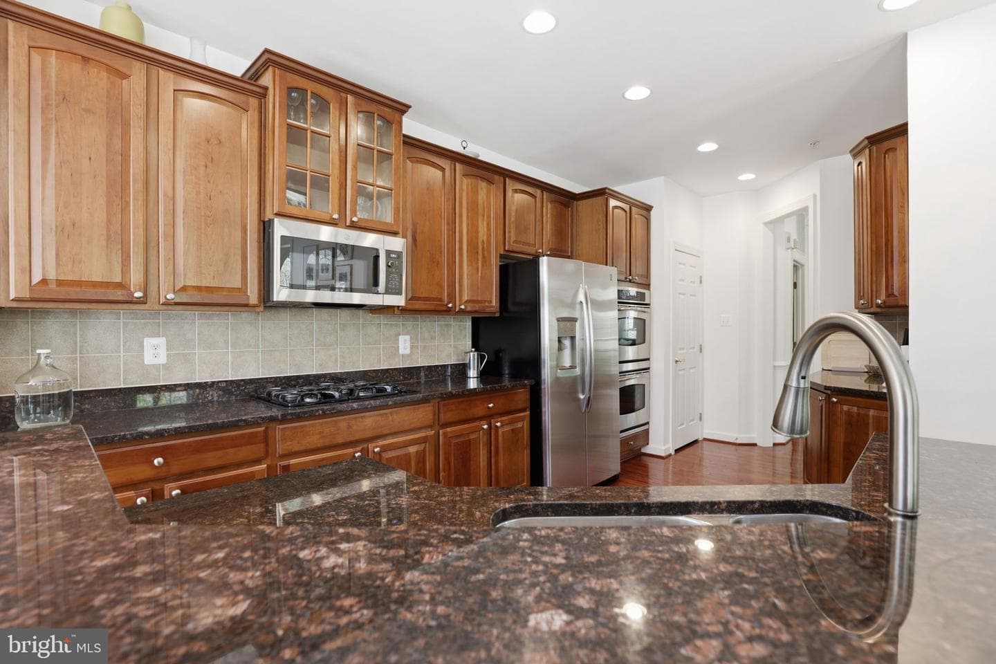 2200 Barnstable Drive photo 12