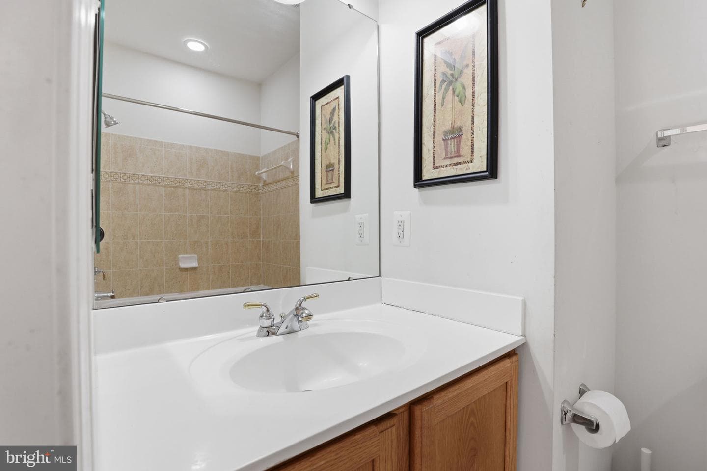 2200 Barnstable Drive photo 35