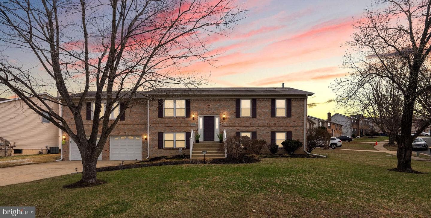 5410 Tinkers Creek Place