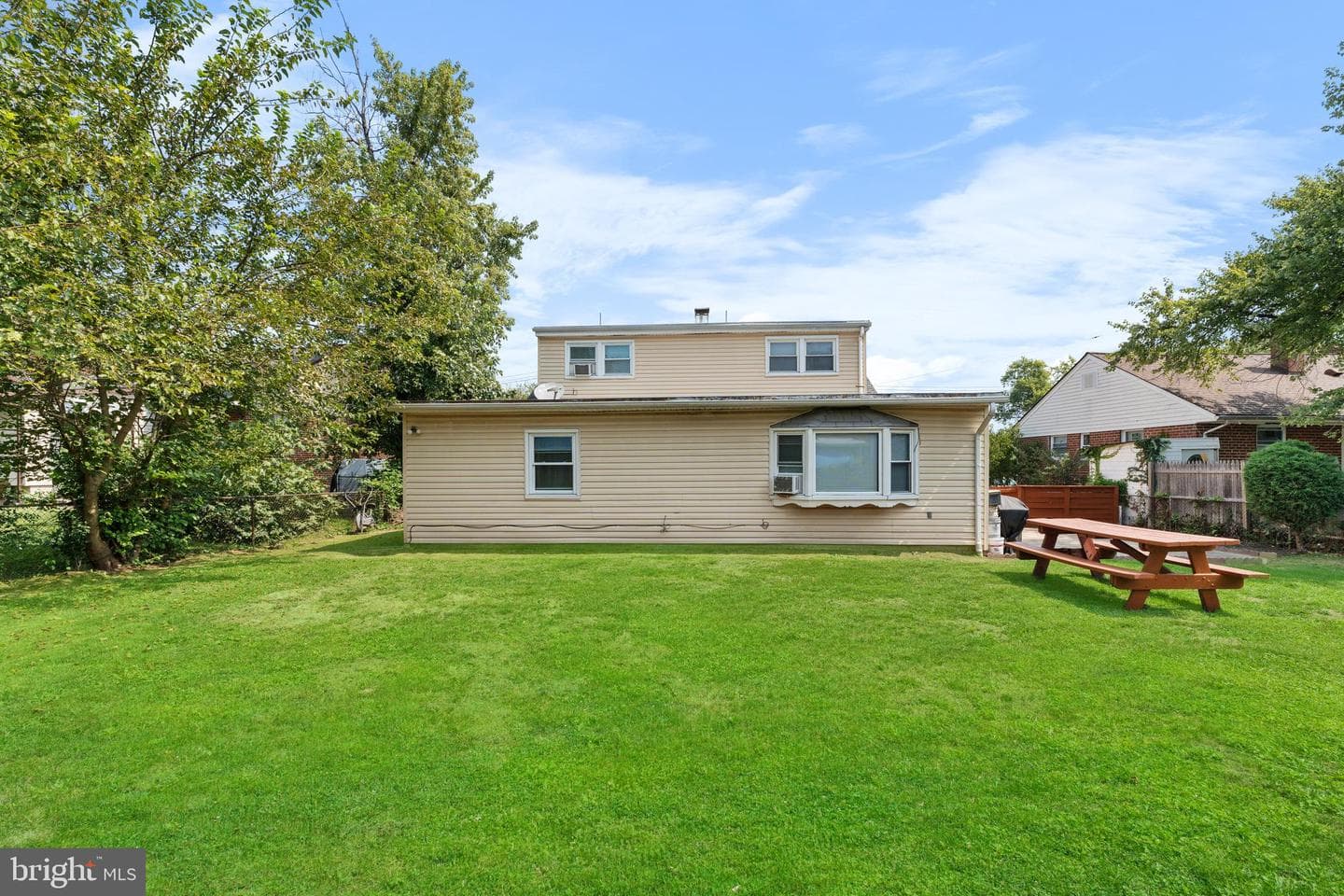 1709 Langley Way photo 28