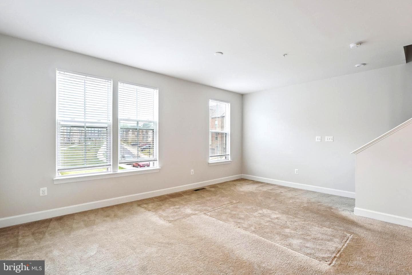 233 Albany Place photo 5