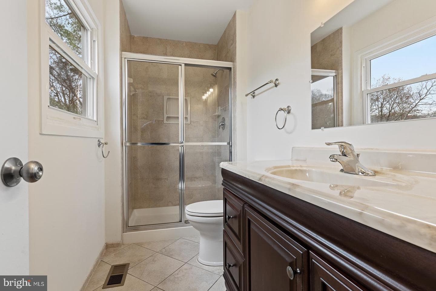 12505 Cedarbrook Lane photo 24