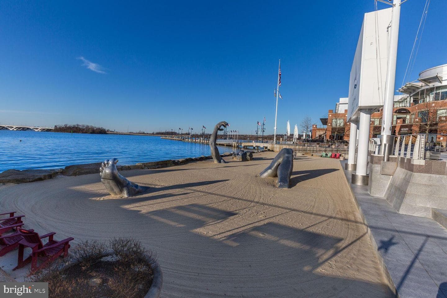 712 Sentry Square photo 57