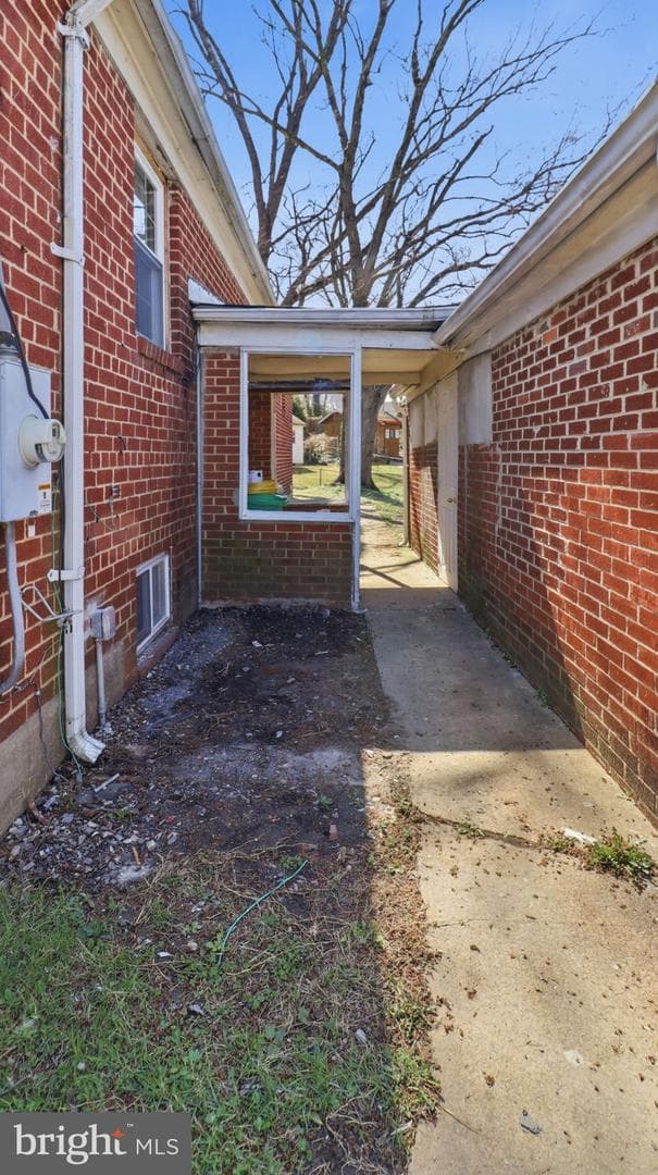 2215 Afton Street photo 3