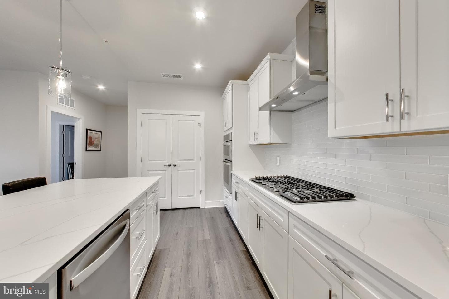 106 Saint Ives Place #408 photo 11