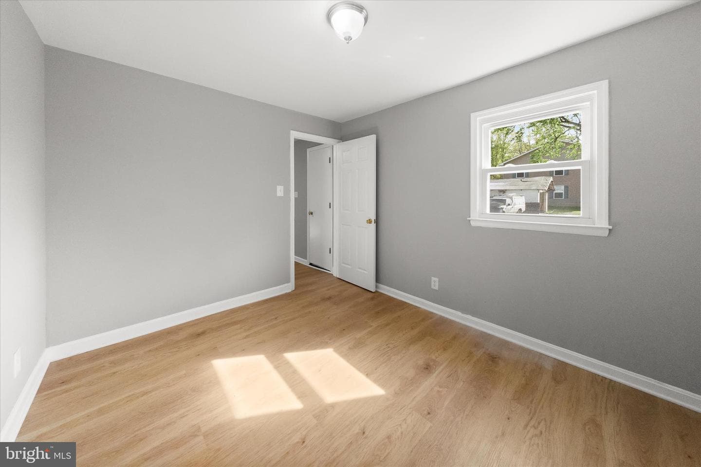6306 Leapley Road photo 23