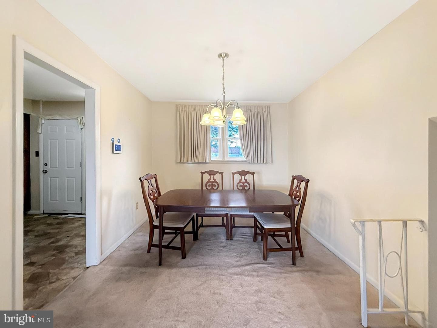 6404 Summerhill Road photo 5