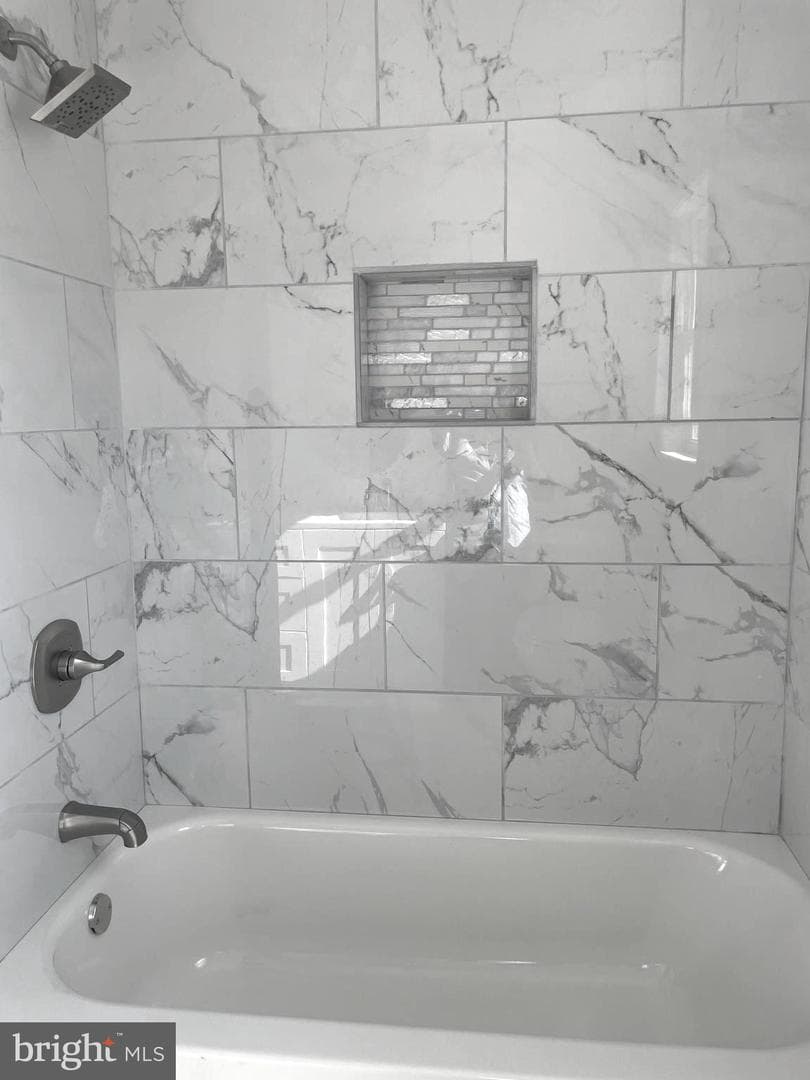 6107 Buckler Road photo 19