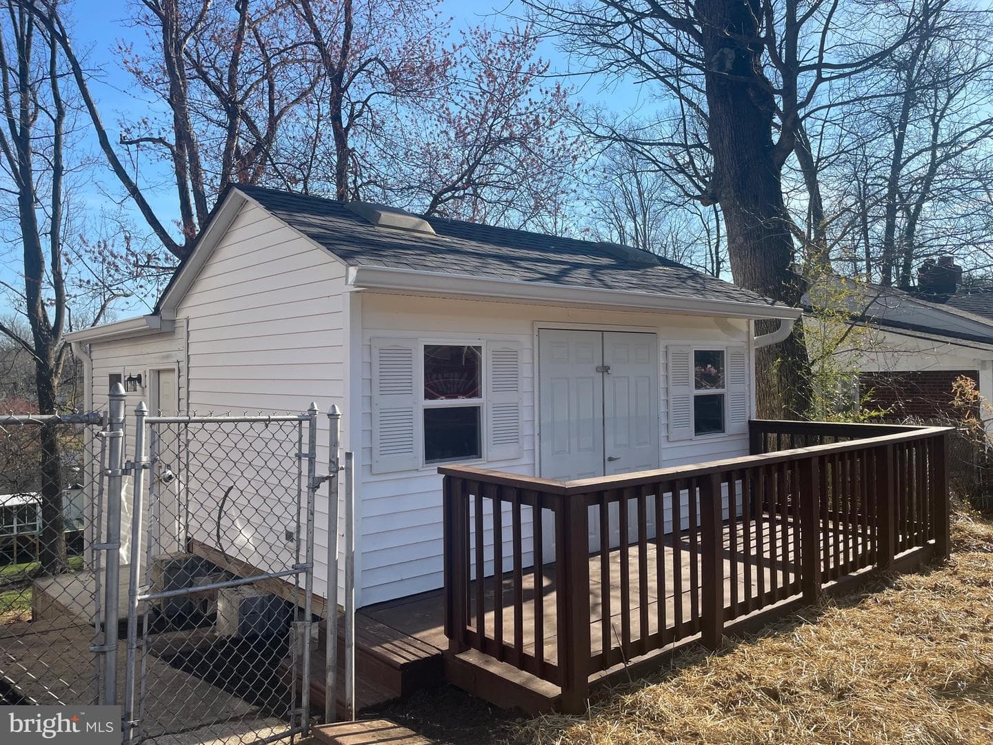 6107 Buckler Road, Clinton